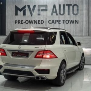 Alternative view of 2014 Mercedes-Benz ML